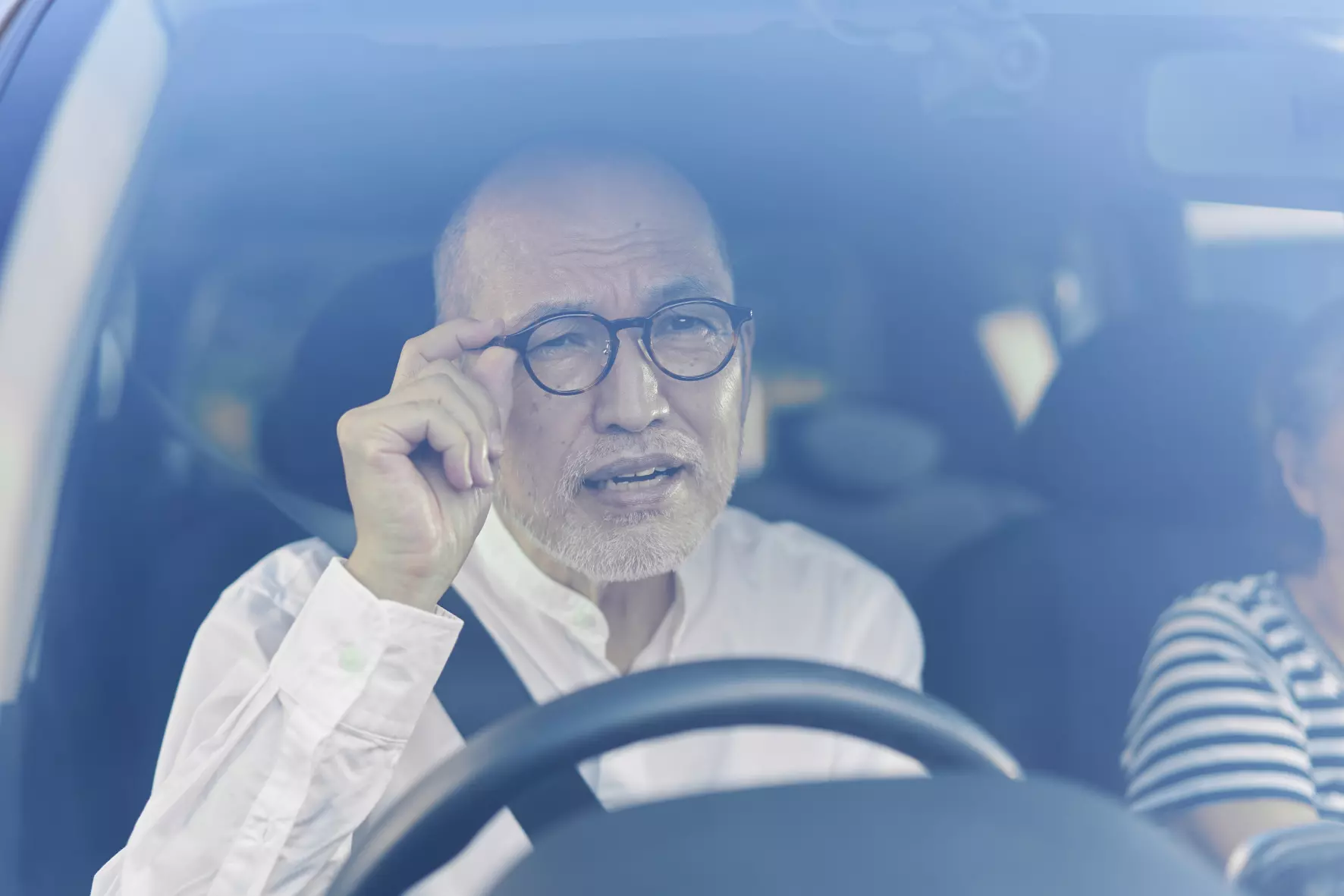 Pourquoi voit-on moins bien en vieillissant ?